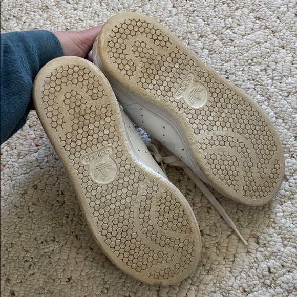 Adidas White & Green Originals Stan Smith Sneakers - Picture 9 of 10